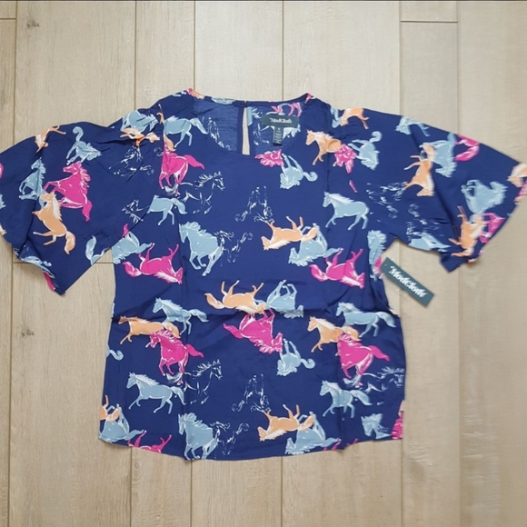 Horse Print "All The Pretty Horses" Flutter Sleeve Top by Modcloth - Picture 4 of 8